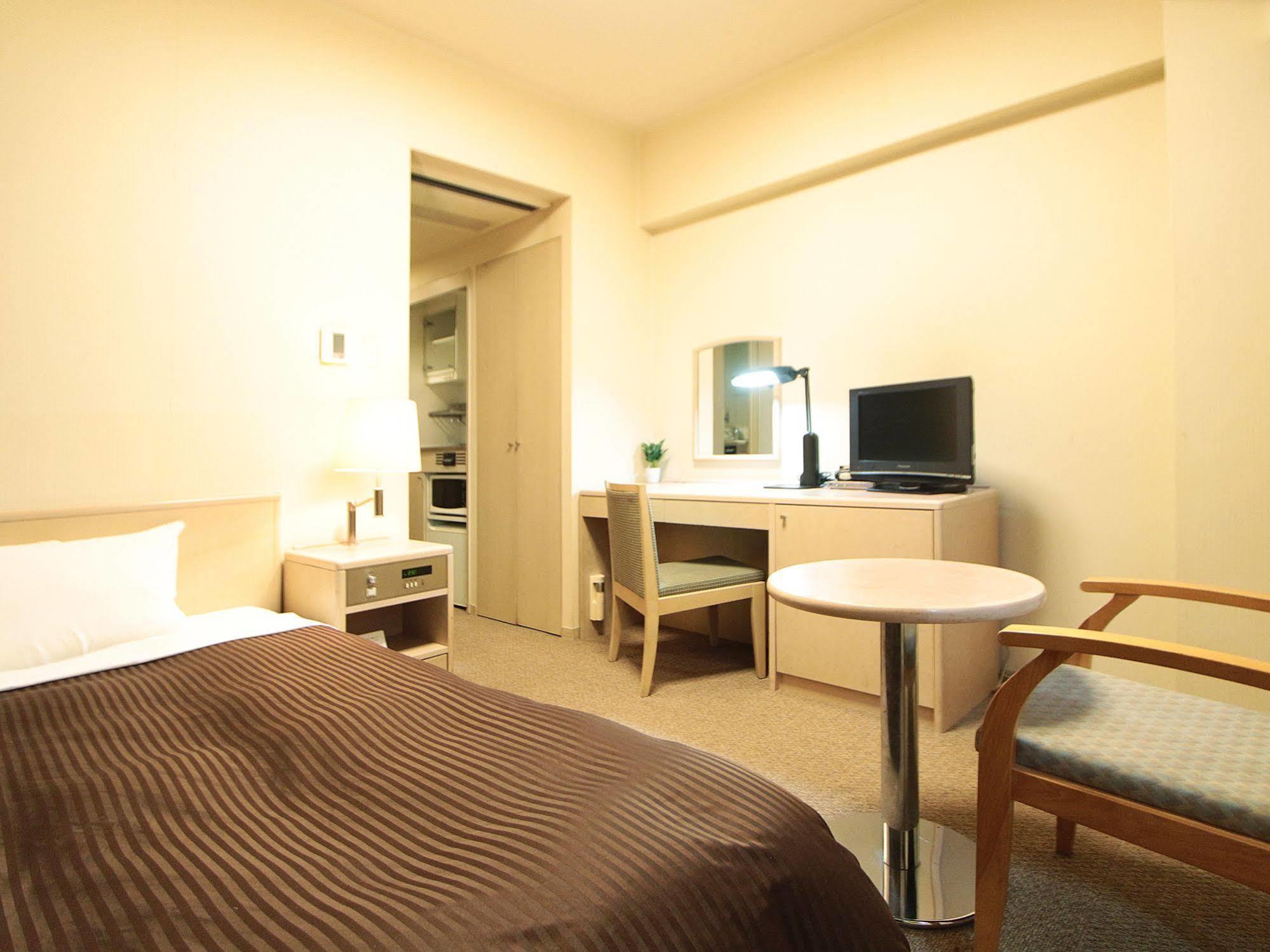 Hotel Livemax Budget Shinbashi Tōkyō Extérieur photo