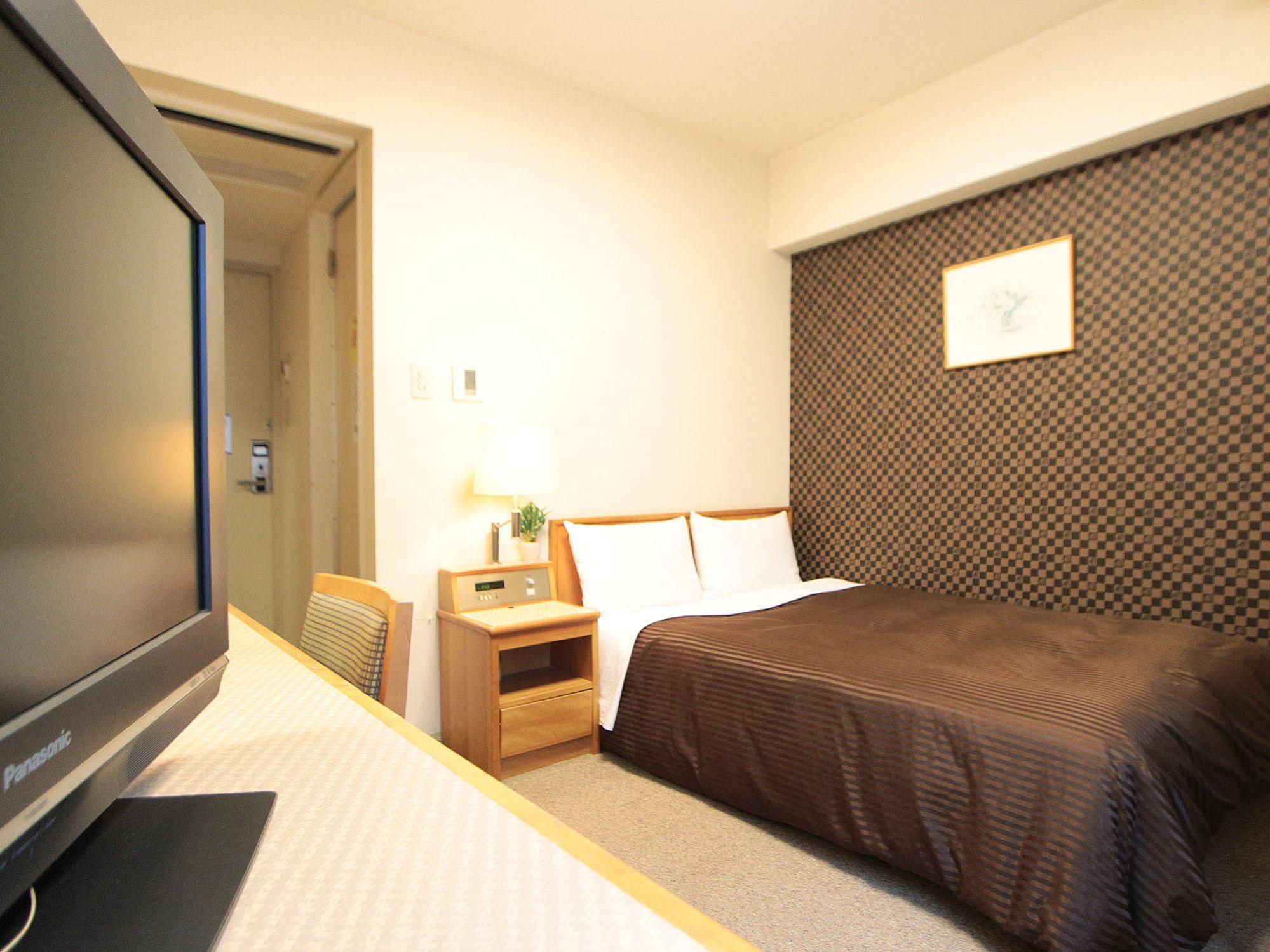 Hotel Livemax Budget Shinbashi Tōkyō Extérieur photo
